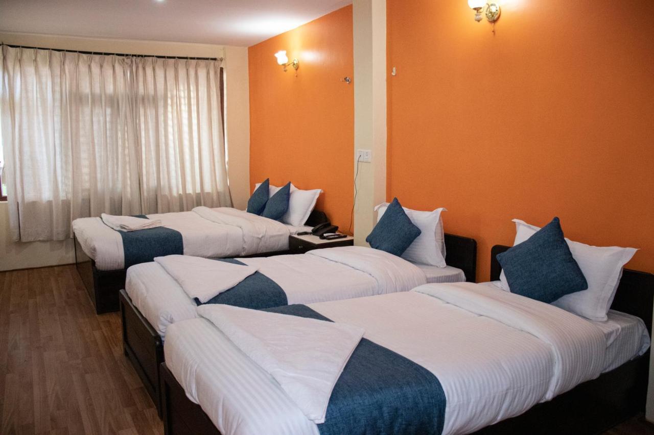 Hotel Green Horizon Катманду Екстериор снимка